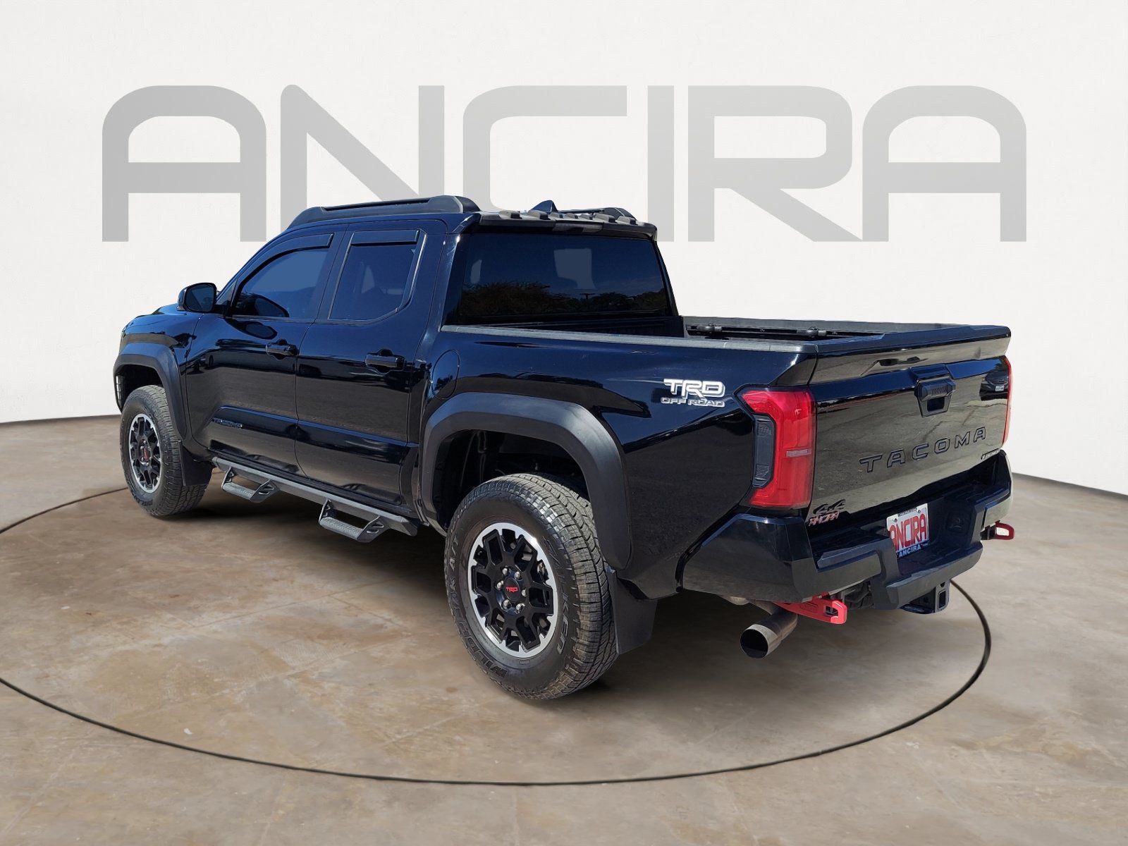 Used 2024 Toyota Tacoma TRD Off-Road AWD/4WD image 8