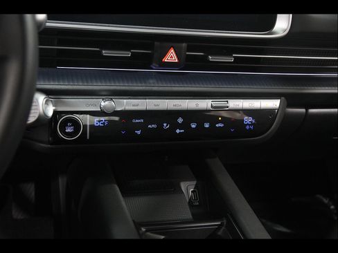 Certified 2023 Hyundai Ioniq 6 SEL RWD image 16
