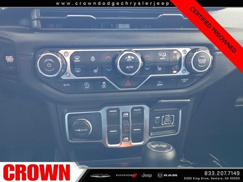 Certified 2025 Jeep Wrangler Unlimited Sahara AWD/4WD image 23
