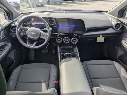 Used 2026 Chevrolet Blazer EV LT FWD image 15