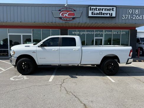 Used 2022 RAM 2500 Big Horn AWD/4WD image 11