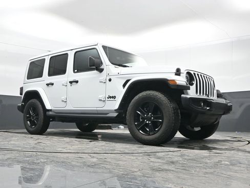 Used 2023 Jeep Wrangler Altitude image 47