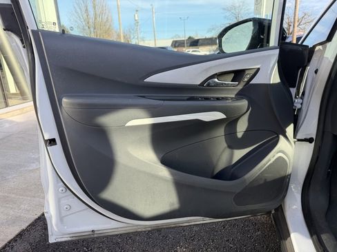 Used 2020 Chevrolet Bolt LT image 12