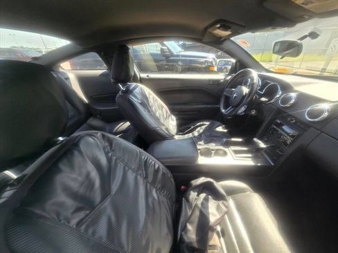 Used 2005 Ford Mustang GT Premium RWD image 7