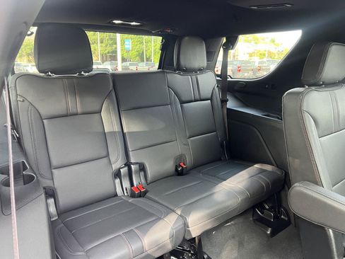 Used 2023 Chevrolet Tahoe RST w/ Luxury Package AWD/4WD image 17