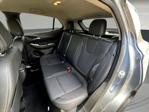 Used 2025 Buick Encore GX Preferred AWD/4WD image 24