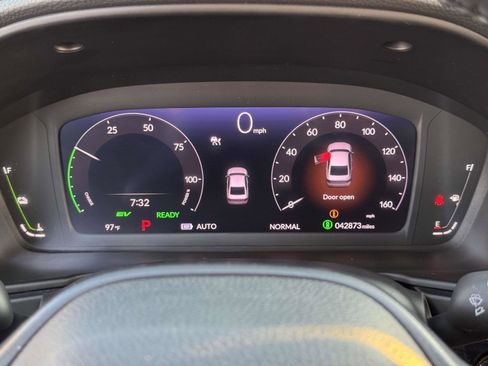 Used 2024 Honda Accord EX-L image 11