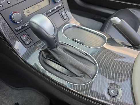 Used 2010 Chevrolet Corvette Grand Sport w/ Preferred Equipment Group image 10