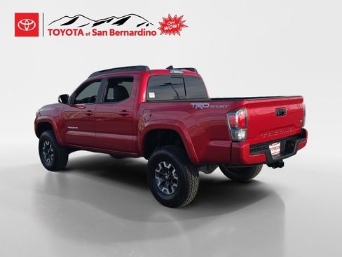 Certified 2019 Toyota Tacoma TRD Sport image 3
