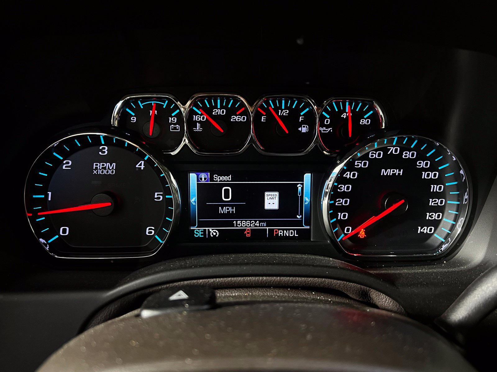 Used 2018 GMC Yukon SLT w/ Open Road Package AWD/4WD image 10