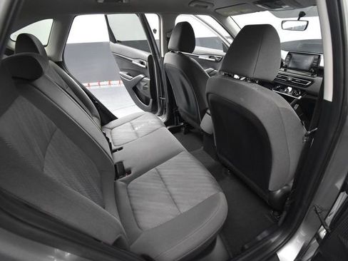 Used 2021 Kia Seltos LX image 38