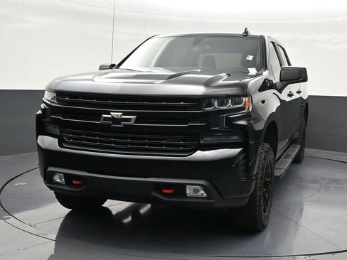Used 2022 Chevrolet Silverado 1500 LT Trail Boss image 9
