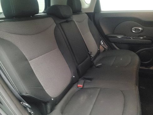 Used 2019 Kia Soul + w/ Audio Package image 19