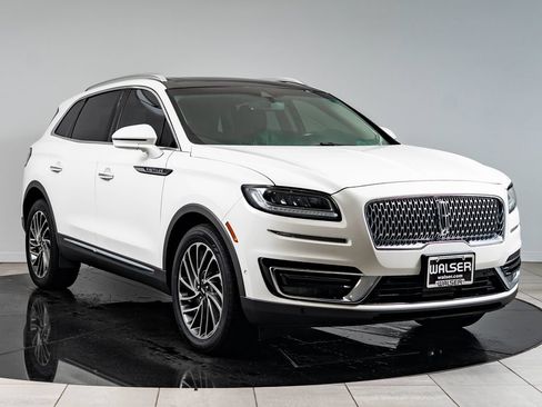 Used 2020 Lincoln Nautilus Reserve w/ Equipment Group 201A AWD/4WD image 12