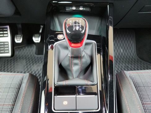 Used 2024 Volkswagen GTI S image 21