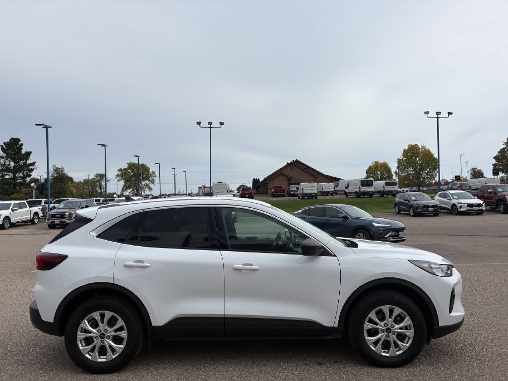Used 2024 Ford Escape Active AWD/4WD image 6