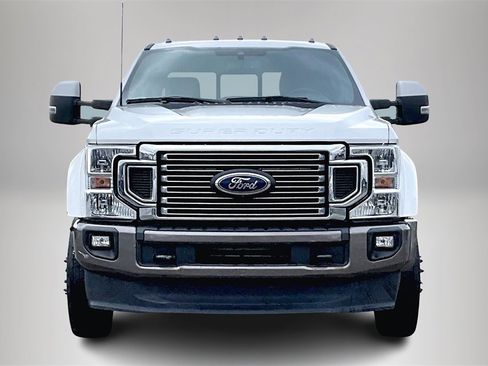 Used 2022 Ford F450 King Ranch image 3