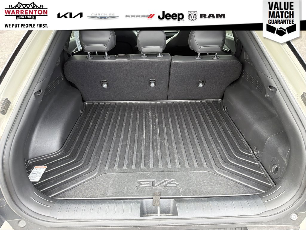 Used 2024 Kia EV6 Light AWD/4WD image 7
