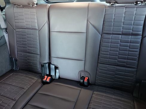 Certified 2024 Cadillac Escalade Premium Luxury Platinum image 13