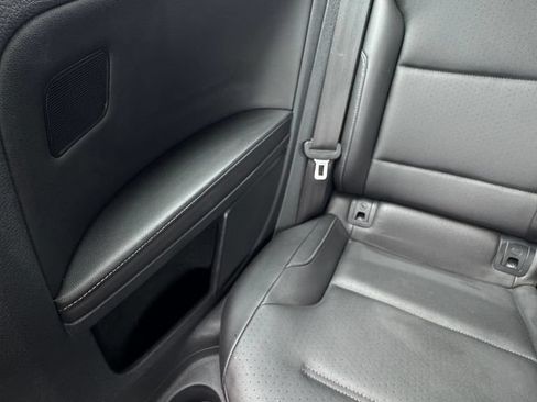 Used 2015 Volkswagen Golf S FWD image 35