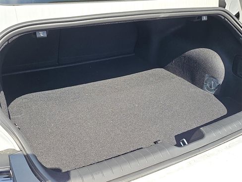 New 2025 Hyundai Ioniq 6 SE image 12