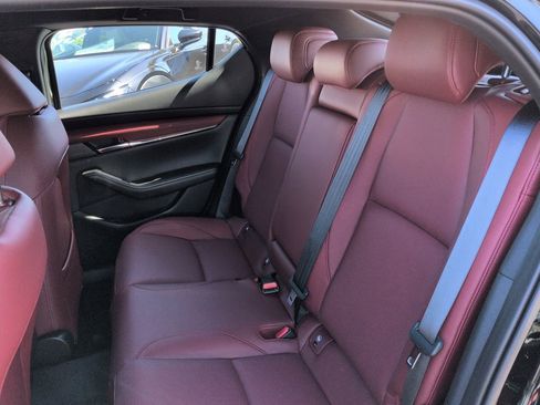 New 2026 MAZDA MAZDA3 Hatchback w/Premium Plus Pkg image 14