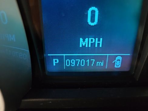 Used 2016 Chevrolet Equinox LT image 3