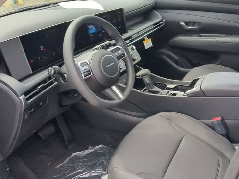 New 2026 Hyundai Tucson SE FWD image 15