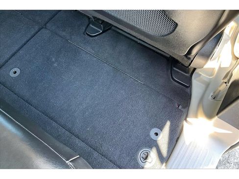 Certified 2024 Chrysler Pacifica Touring-L FWD image 42