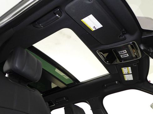 Used 2022 Land Rover Range Rover Westminster Edition AWD/4WD image 18