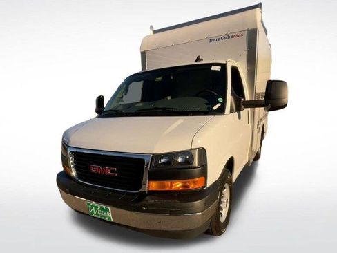 New 2025 GMC Savana 3500 w/ Power Convenience Package RWD image 5