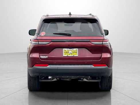 New 2026 Jeep Grand Cherokee Altitude image 6