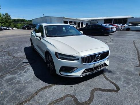 Used 2022 Volvo S60 B5 Inscription w/ Advanced Package FWD image 4