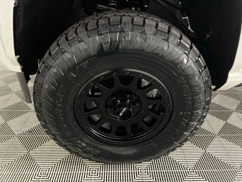 Used 2025 Toyota Tacoma SR5 image 12