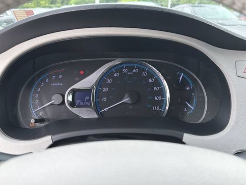 Used 2014 Toyota Sienna XLE FWD image 28
