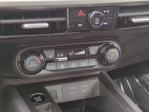 New 2026 Nissan Kicks SV w/ SV Premium Package FWD image 24