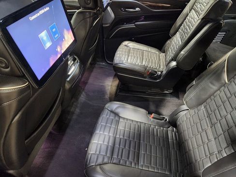 Used 2022 Cadillac Escalade ESV Sport Platinum w/ LPO, ONYX Package image 56