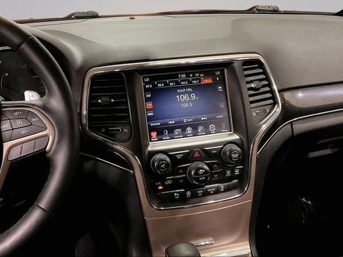 Used 2017 Jeep Grand Cherokee Limited 75th Anniversary AWD/4WD image 6