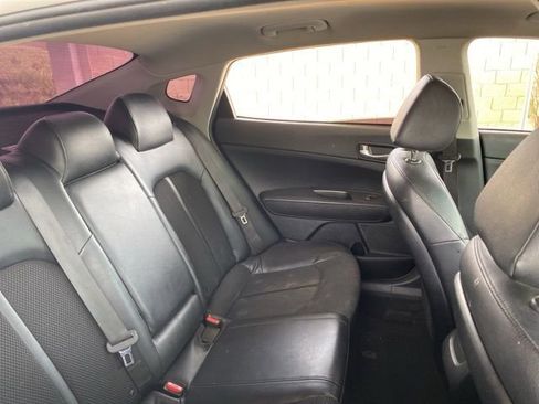 Used 2020 Kia Optima S FWD image 6
