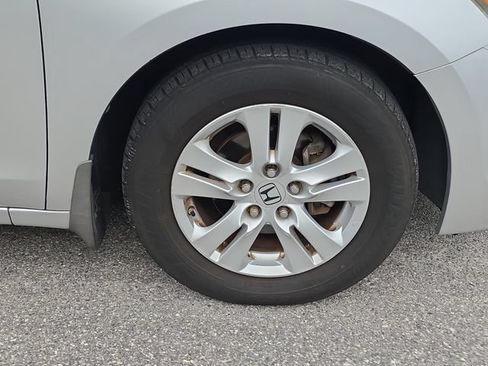 Used 2009 Honda Accord LX-P image 5