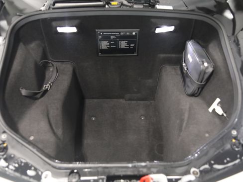 Used 2018 Ferrari 488 GTB RWD image 39