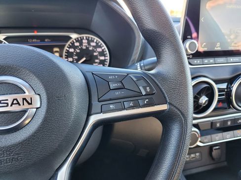 Used 2023 Nissan Sentra SV image 21