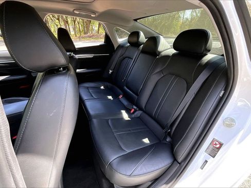 Used 2020 Hyundai Sonata Limited image 19