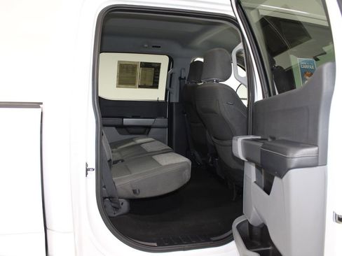 Used 2024 Ford F250 XLT image 32