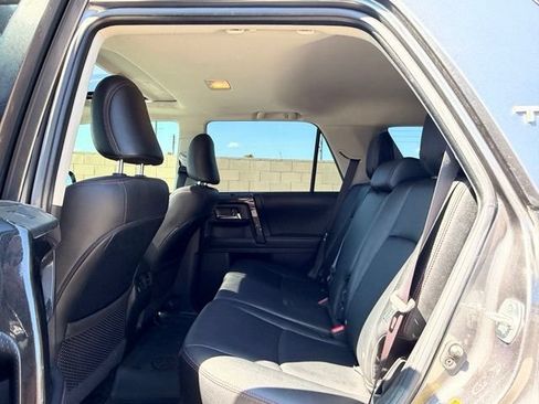 Used 2021 Toyota 4Runner TRD Off-Road Premium w/ Moonroof Package AWD/4WD image 15
