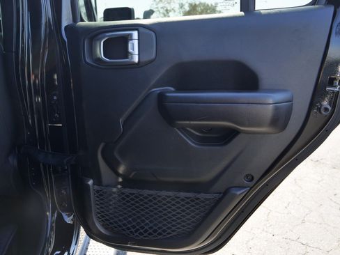 Used 2021 Jeep Wrangler Unlimited Sport w/ Sun And Sound Package AWD/4WD image 21