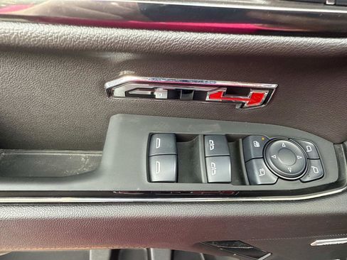 Used 2024 GMC Sierra 1500 AT4 w/ Technology Package image 19