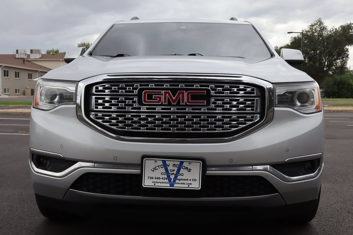 Used 2017 GMC Acadia Denali AWD/4WD image 13