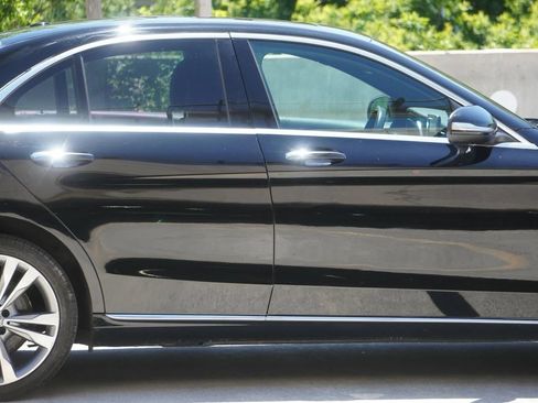 Used 2018 Mercedes-Benz C 300 4MATIC Sedan image 30