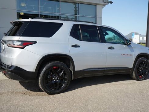 Used 2020 Chevrolet Traverse Premier w/ Redline Edition image 9